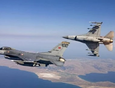 Συνεχίζει να προκαλεί η Τουρκία στο Αιγαίο - 35 παραβιάσεις του Ελληνικού Εναέριου Χώρου
